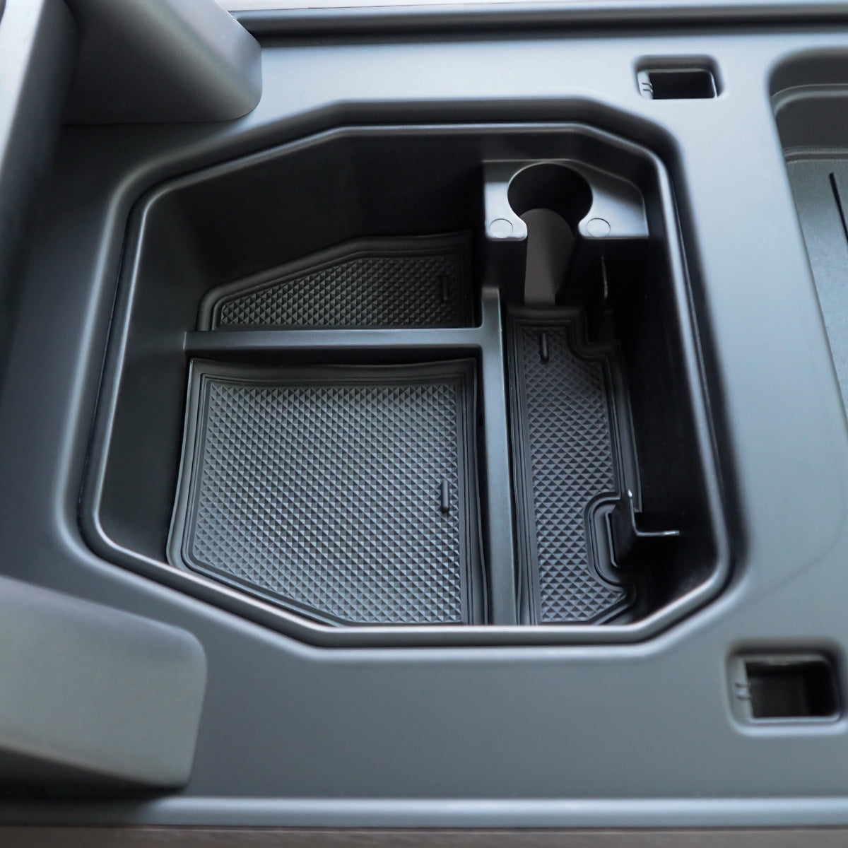 Armrest Storage Box ¡ª ABS & Flocking