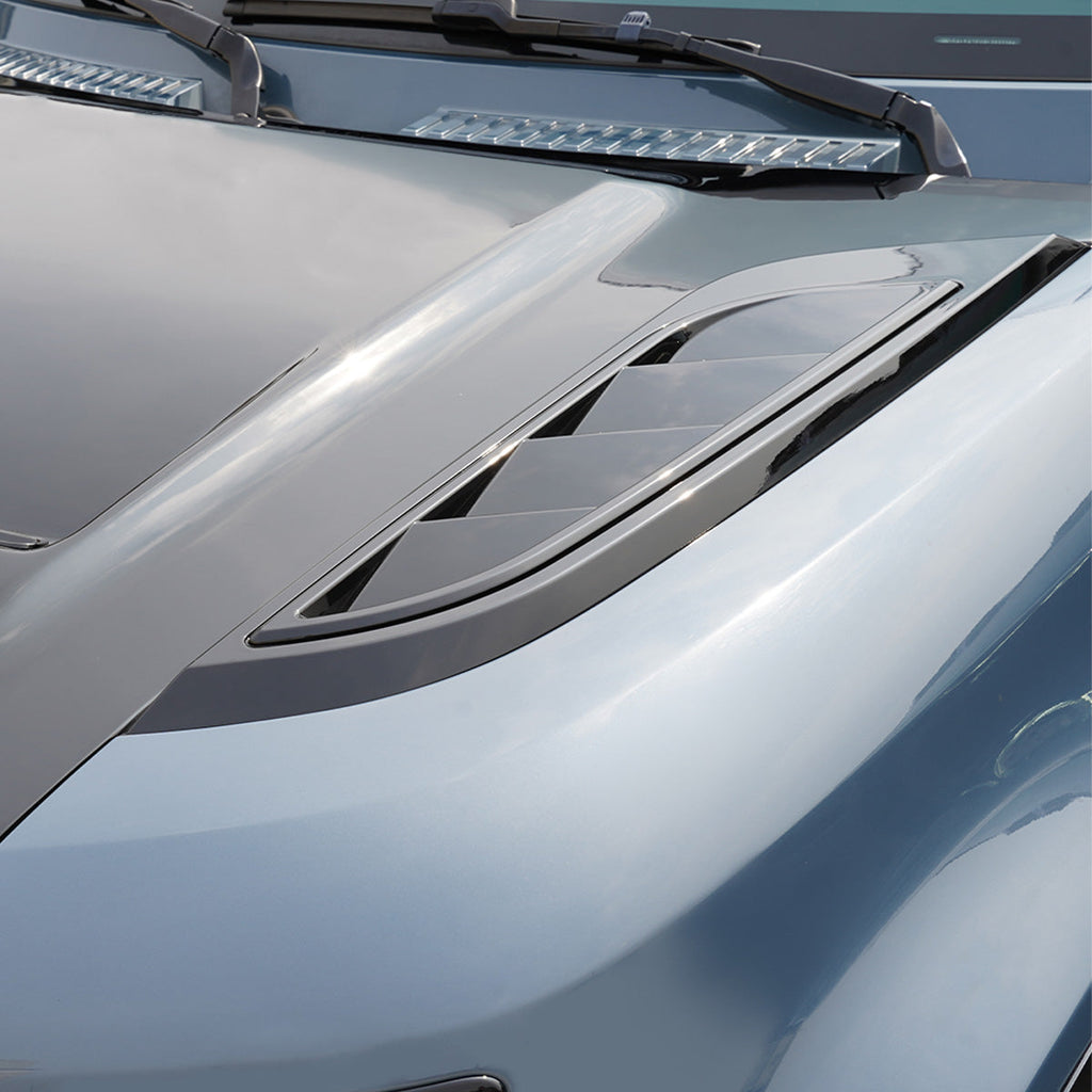Bonnet Insert ¨C One-Piece Aerodynamic Design