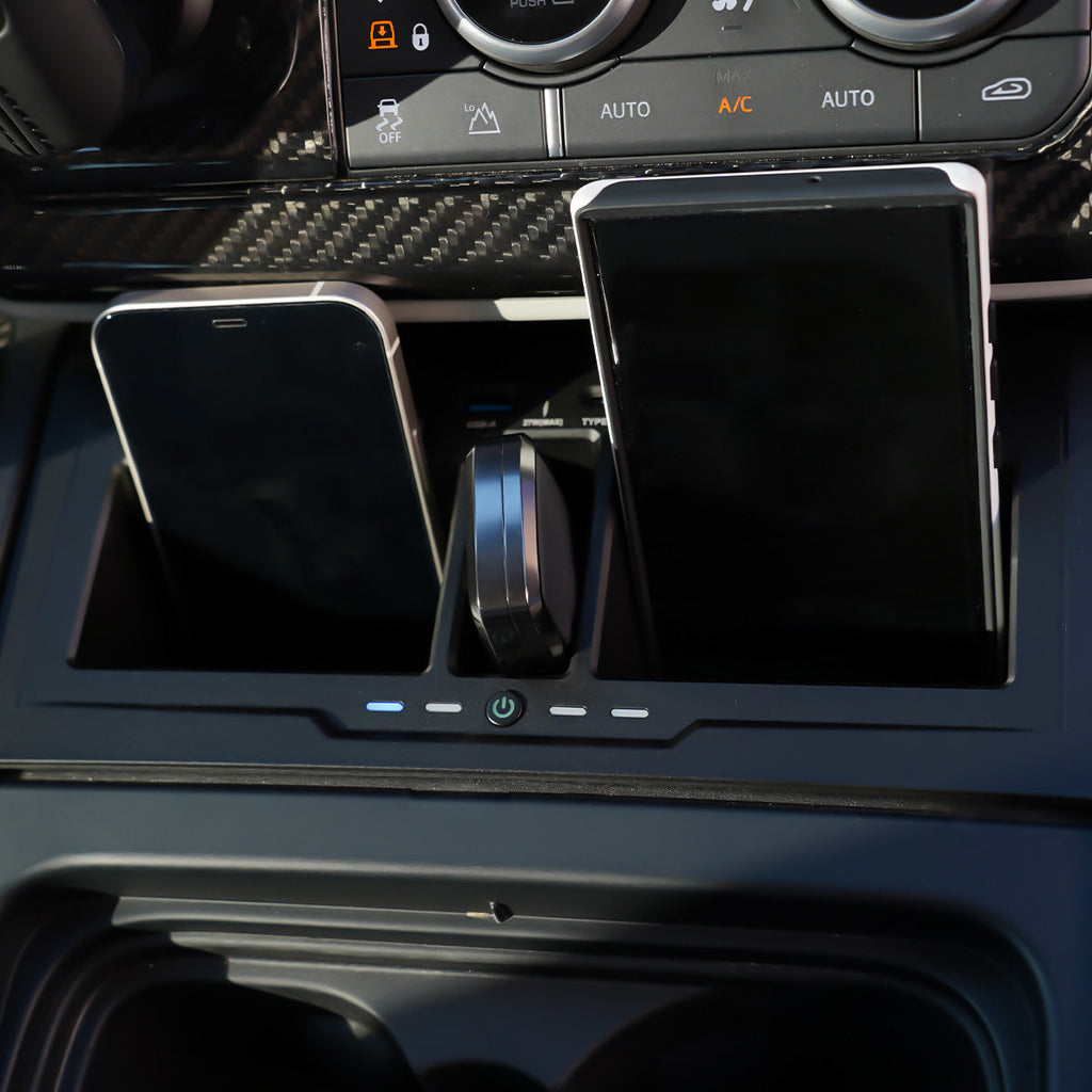 Dual Wireless Charging Console with USB Ports for Land Rover Defender 90/110/130