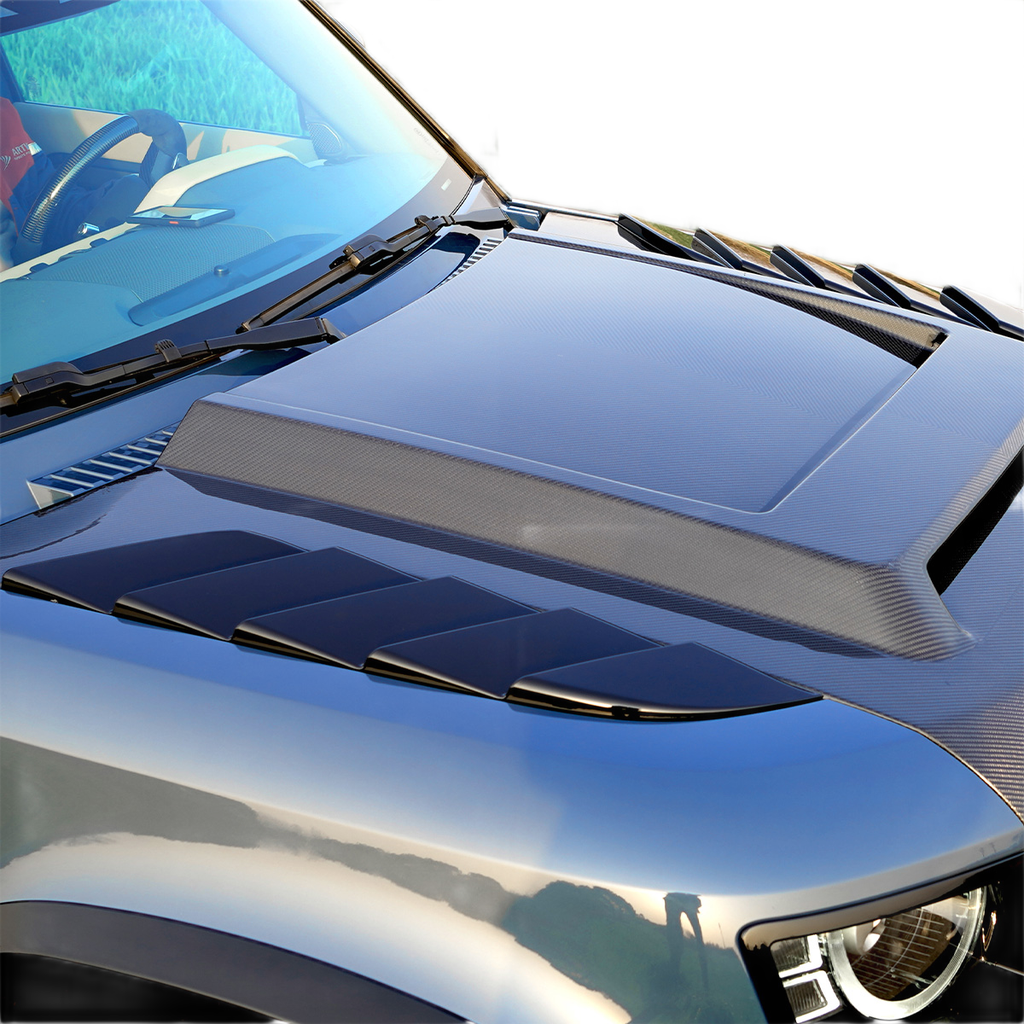 Dual-Fin Bonnet Vent Trim for Defender 90/110/130 ¨C Black or Carbon Fibre