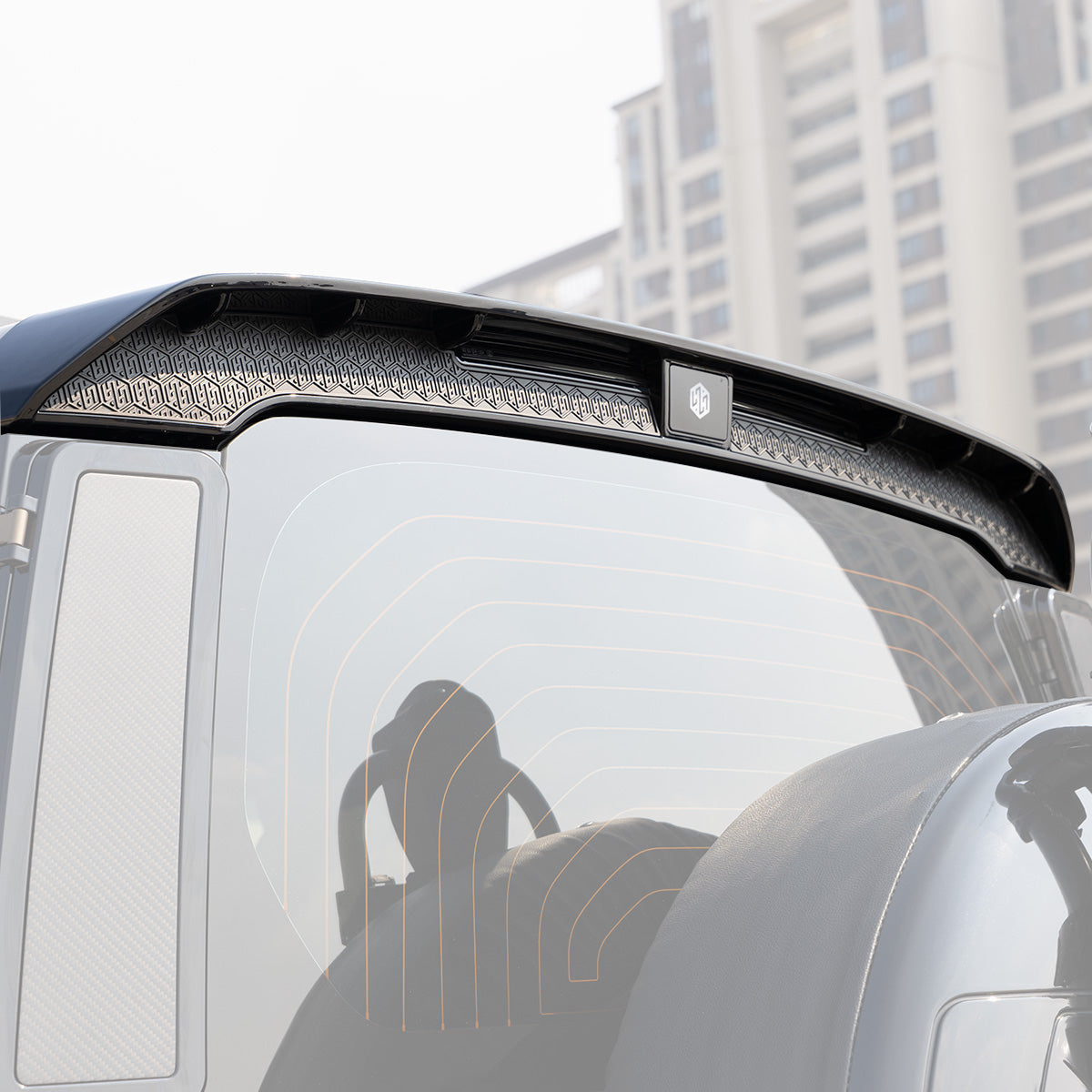 Rear Roof Spoiler for Land Rover Defender 90 / 110 OCTA