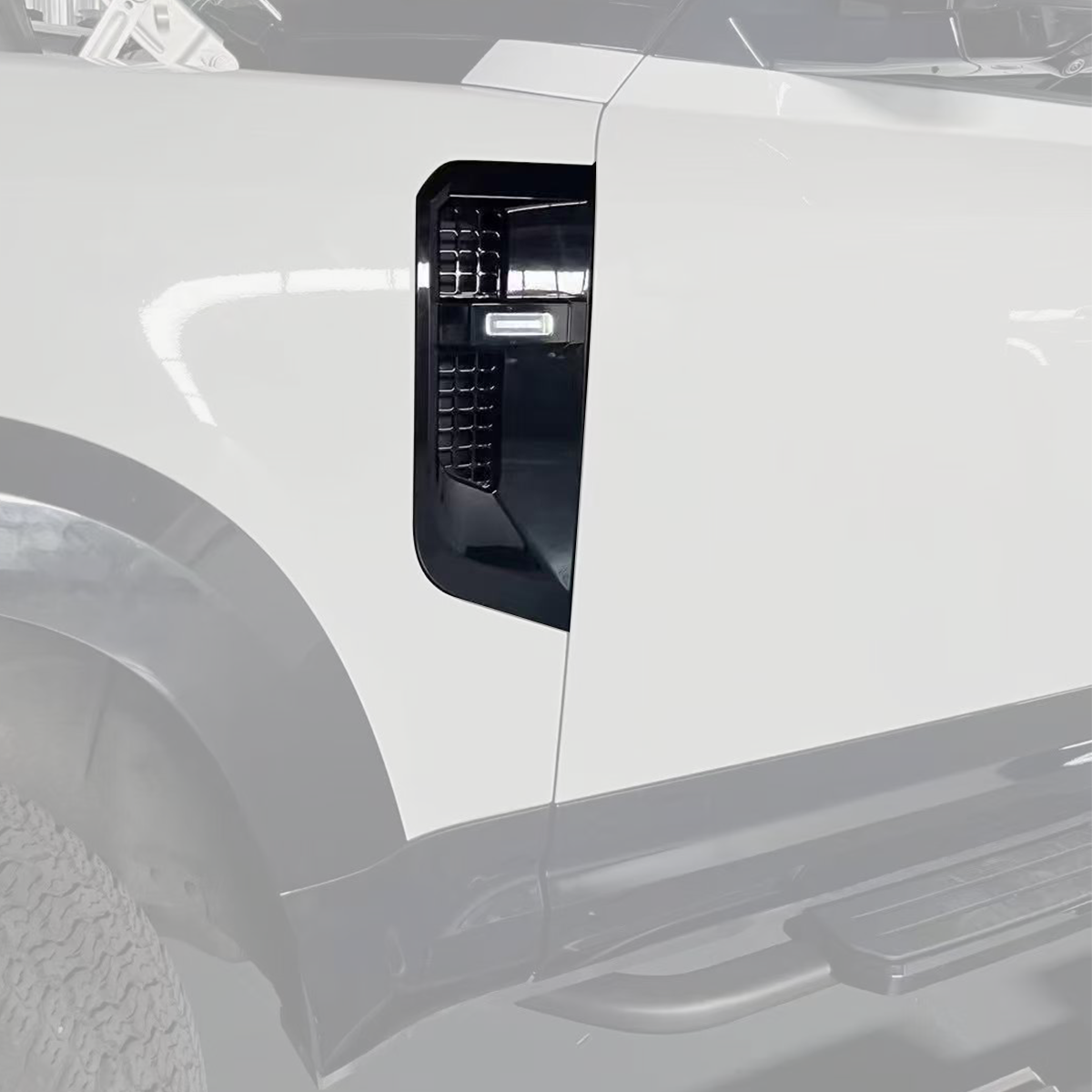 Gloss Black ABS & LED Wing Vents - Defender 90/110