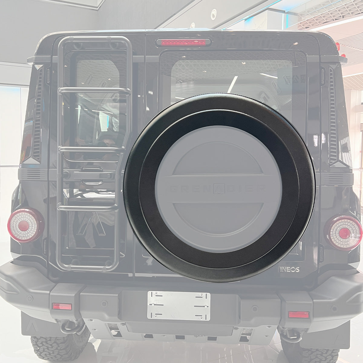 Donut-Style Spare Tire Cover for INEOS Grenadier ¨C ABS + Leather