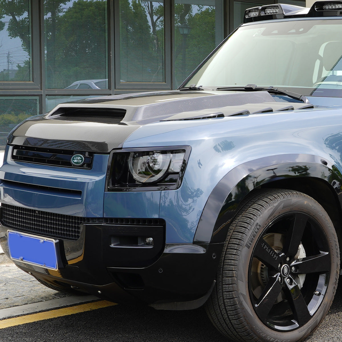 Raised One-Piece Carbon Fiber Bonnet Hood