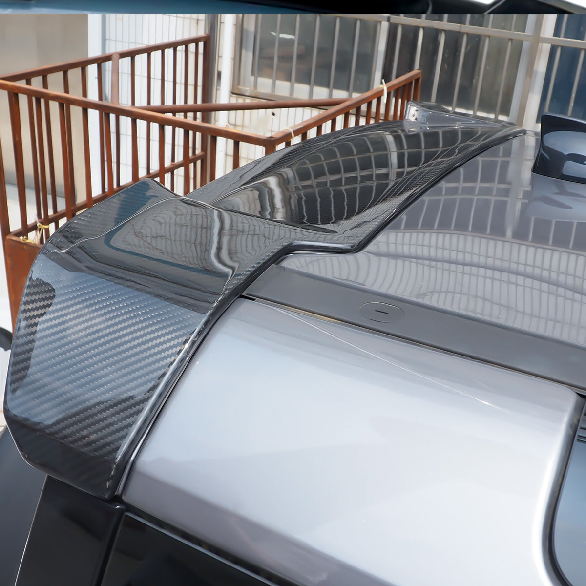 Land Rover Defender L663 Rear Roof Spoiler - Carbon Fibre / Gloss Black ABS