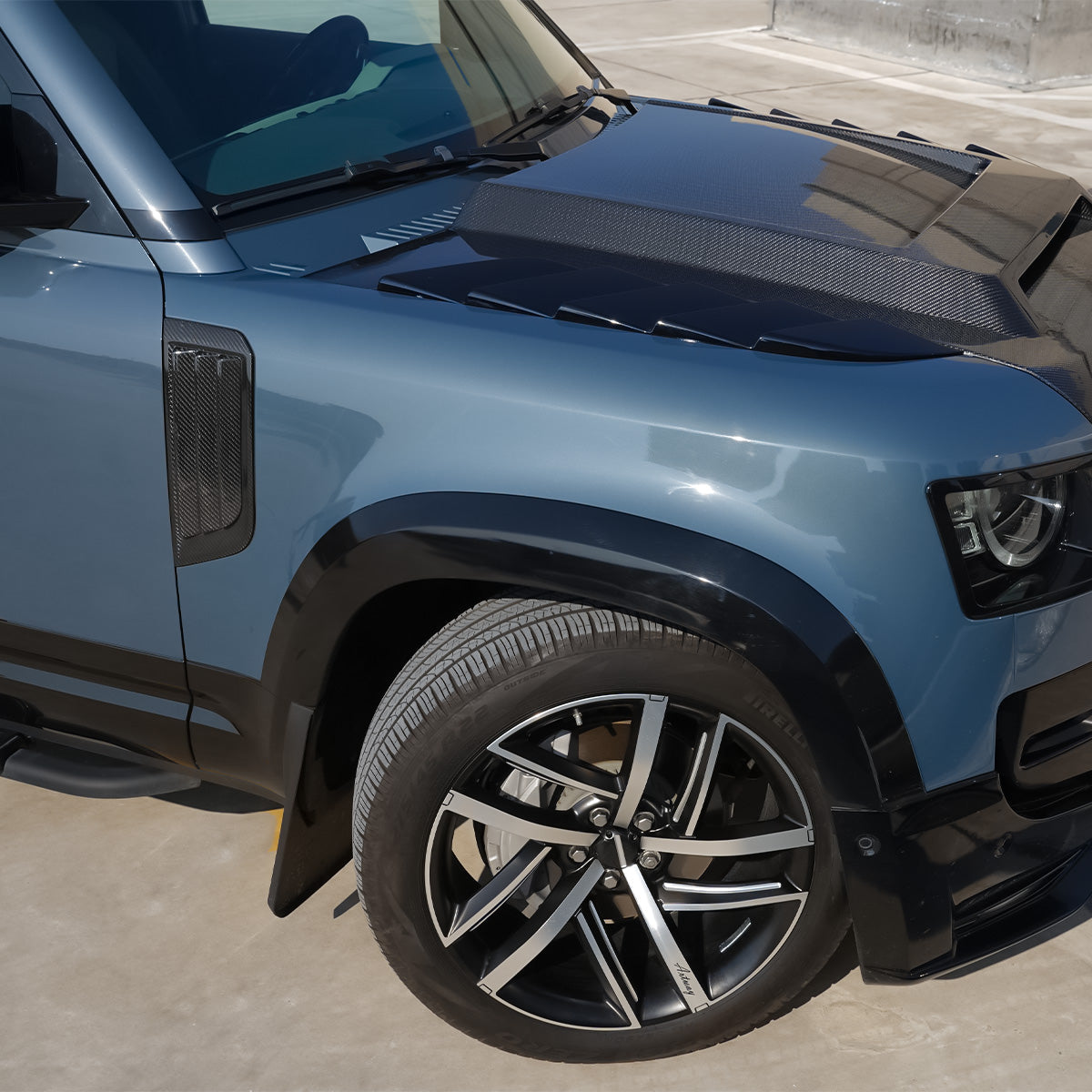 Side Vent Cover | Carbon Fibre / Gloss Black